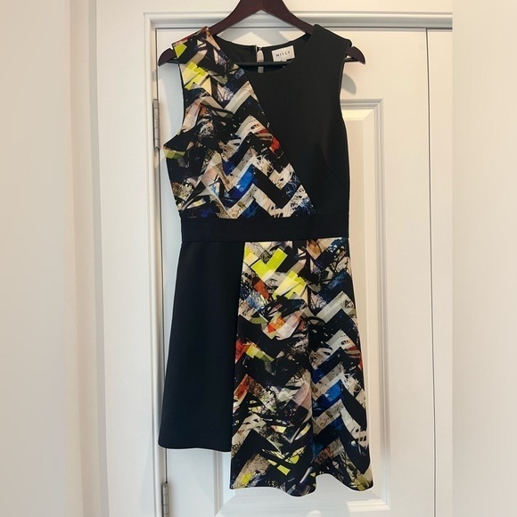 MILLY Sleeveless High Low Dress with side zipper. Size 12. - Picture 3 of 13